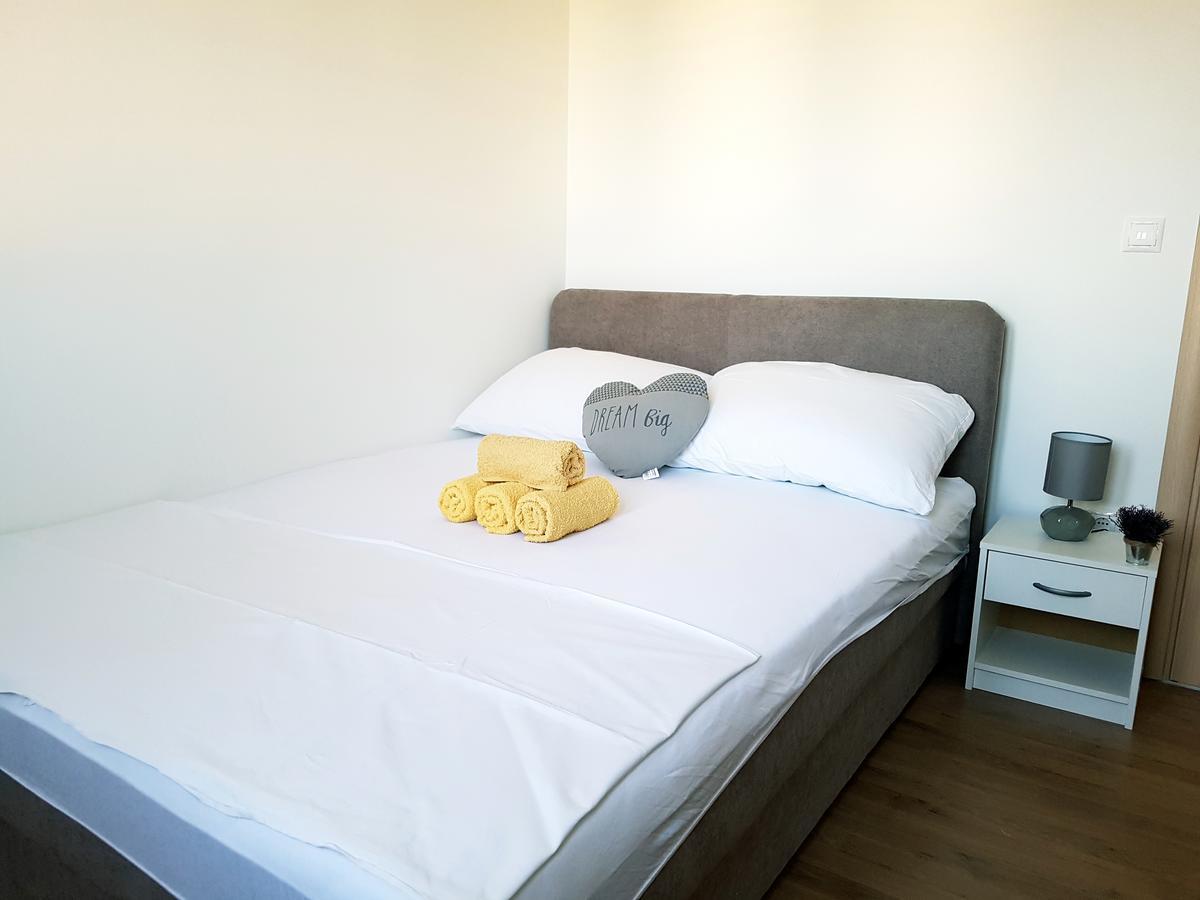 Apartments Kalajica Трогир Экстерьер фото