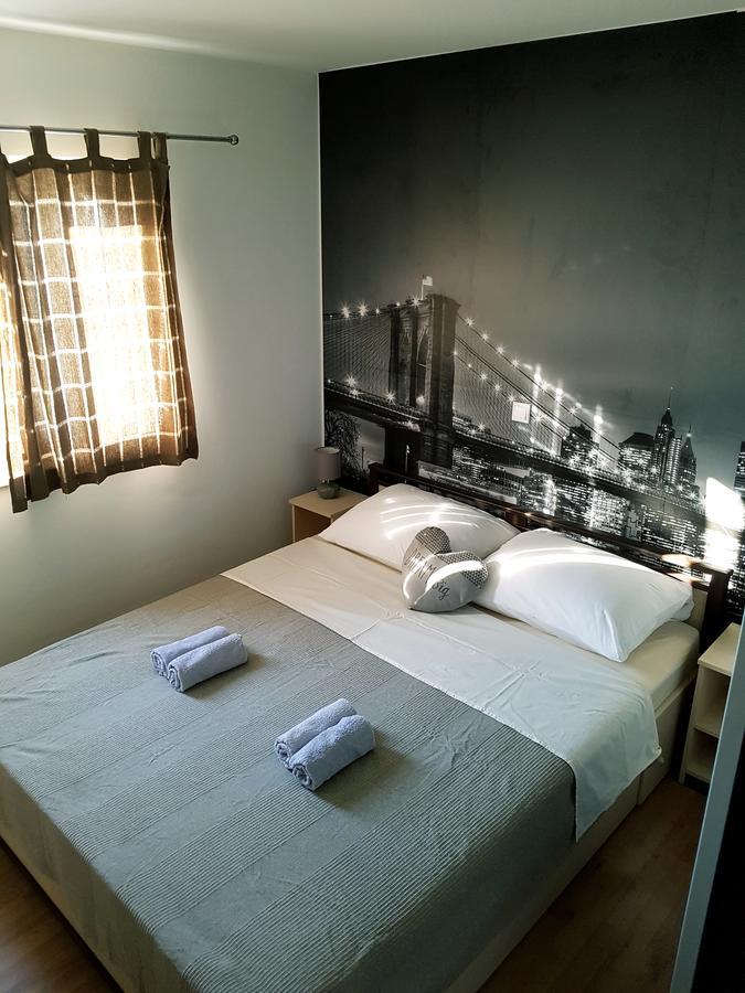 Apartments Kalajica Трогир Экстерьер фото